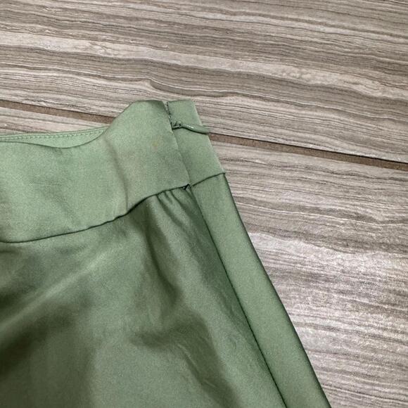 NWOT Free People Phoebe Matcha Green Satin High Waisted Short Mini Skirt- Size 4 - Picture 5 of 6